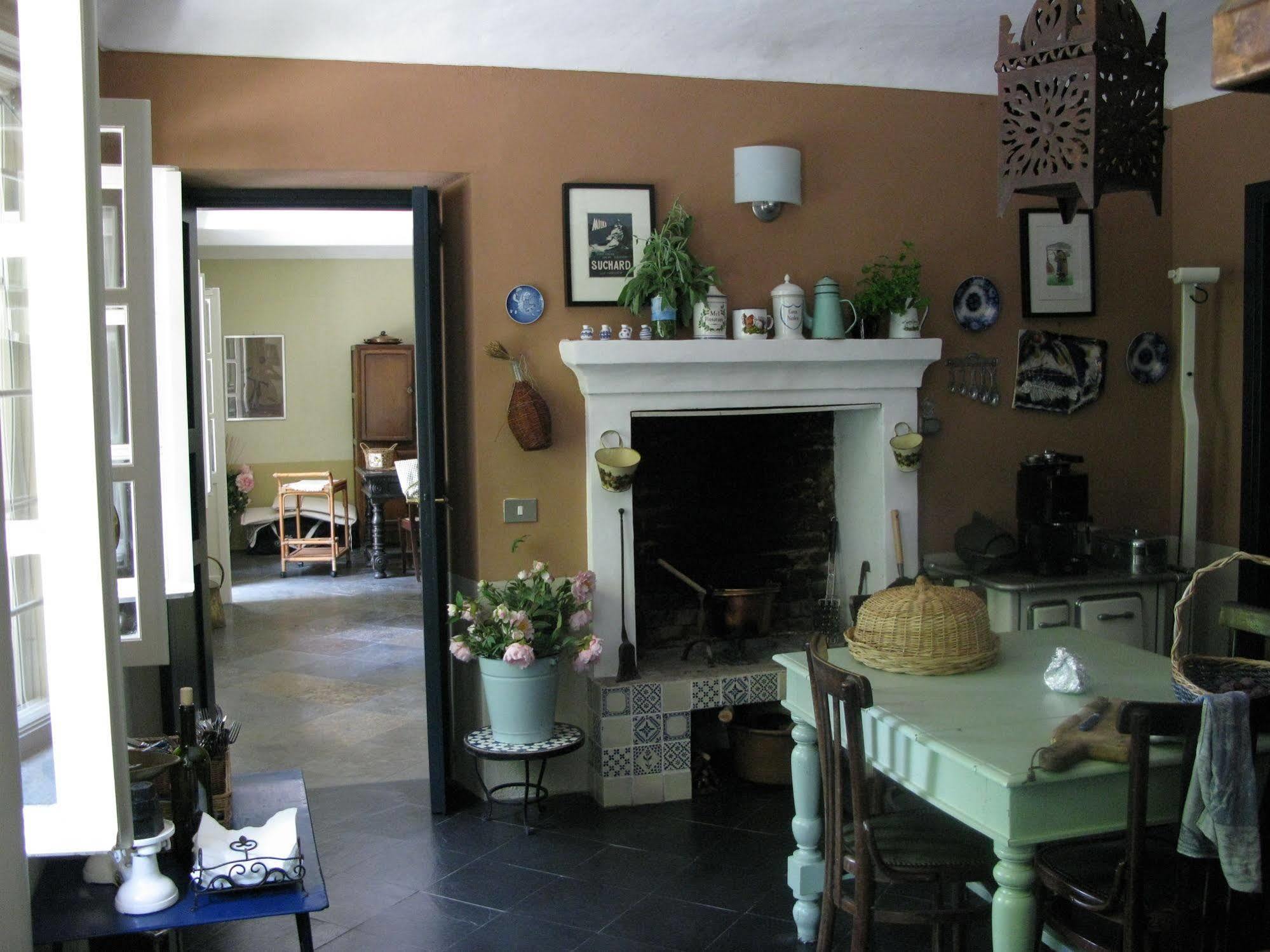 Sotto La Luna Bruna B&B Cocconato Luaran gambar